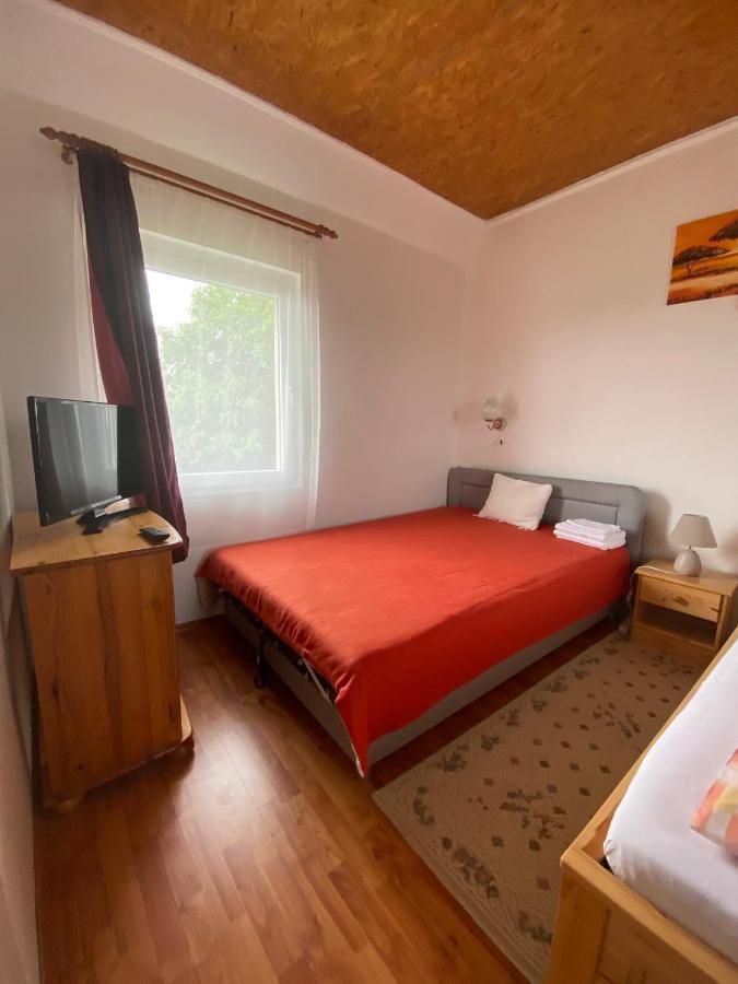 Apartment Feher Szolo Vendeghaz *